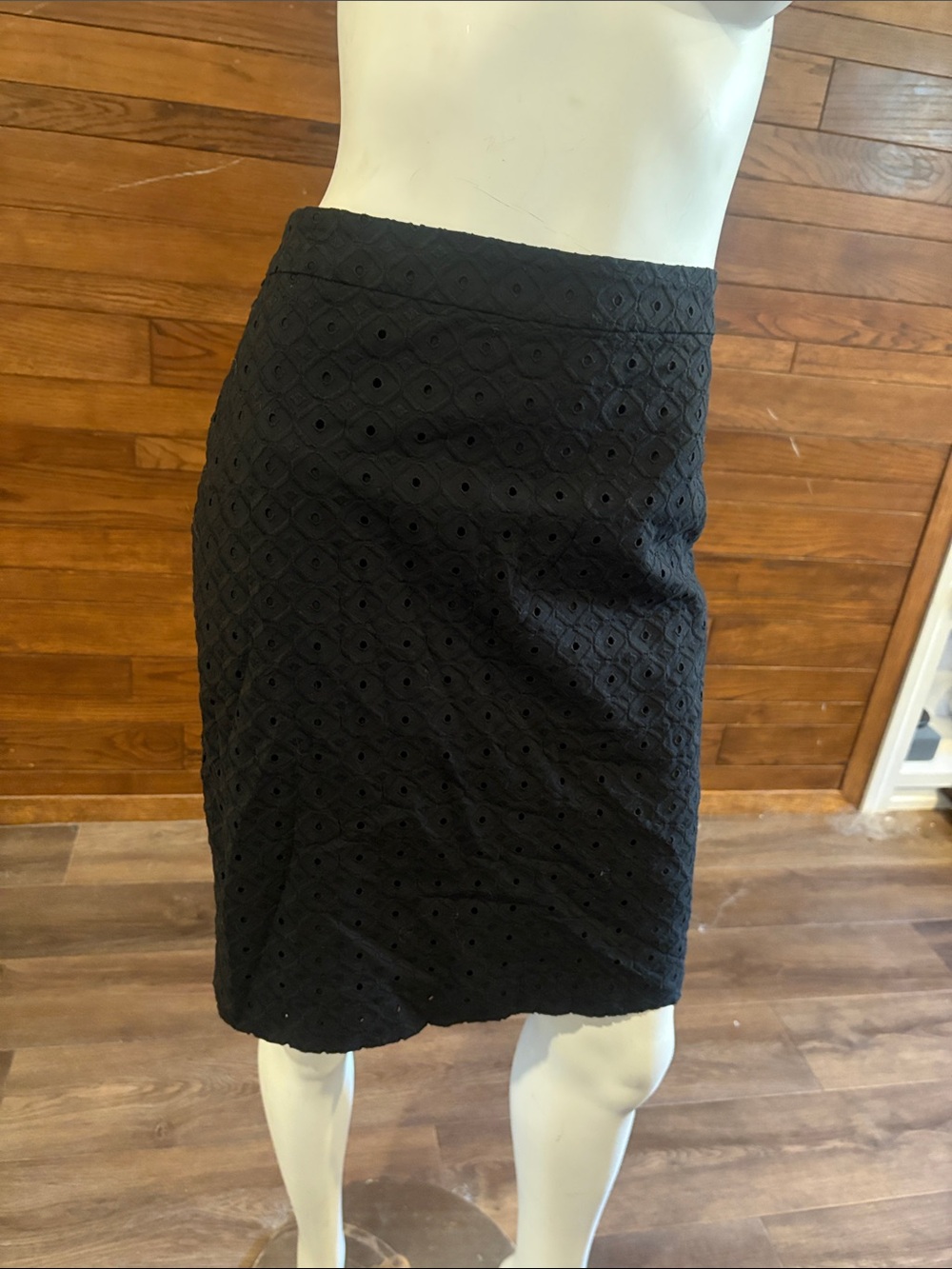 LOFT Black Eyelet-Pattern Pencil Skirt